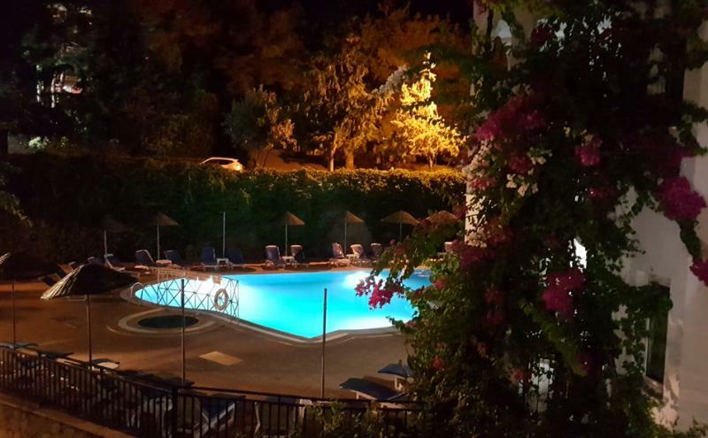 إتْشميلير Kurt Apartments المظهر الخارجي الصورة
